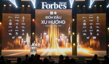 Diem nhan tai Dien dan Kinh doanh Forbes 2024